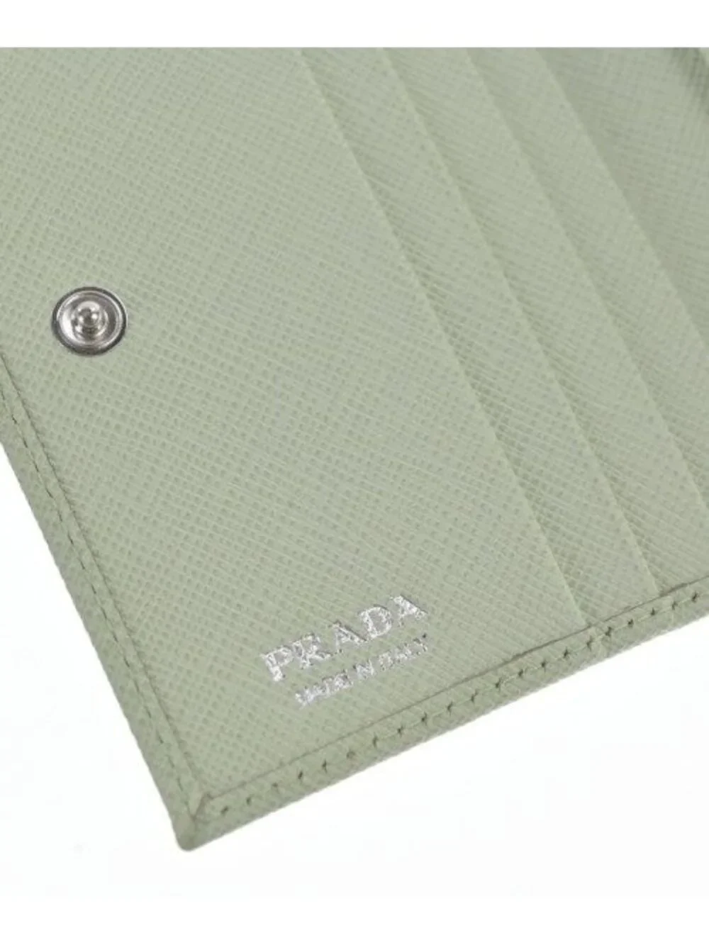 Prada this authentic